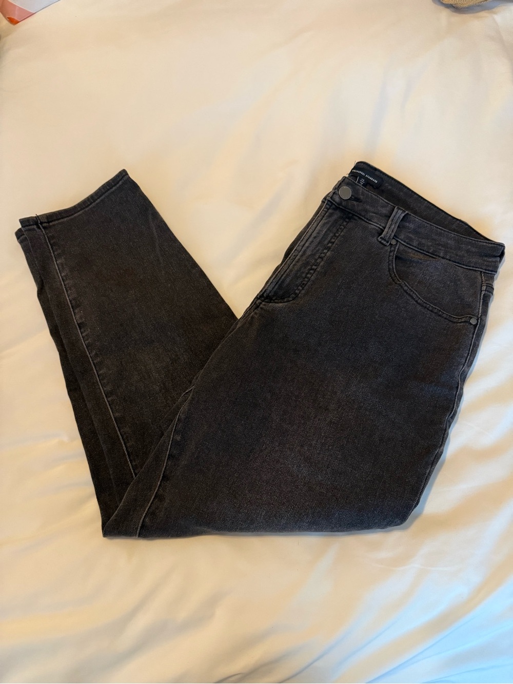 Universal Standard Skinny Ankle Jean